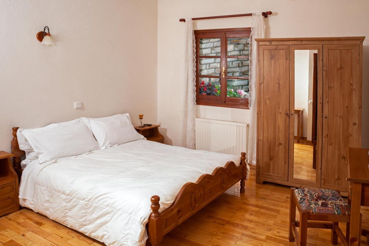 ポルタリア Elatos Country House Bed & Breakfast エクステリア 写真