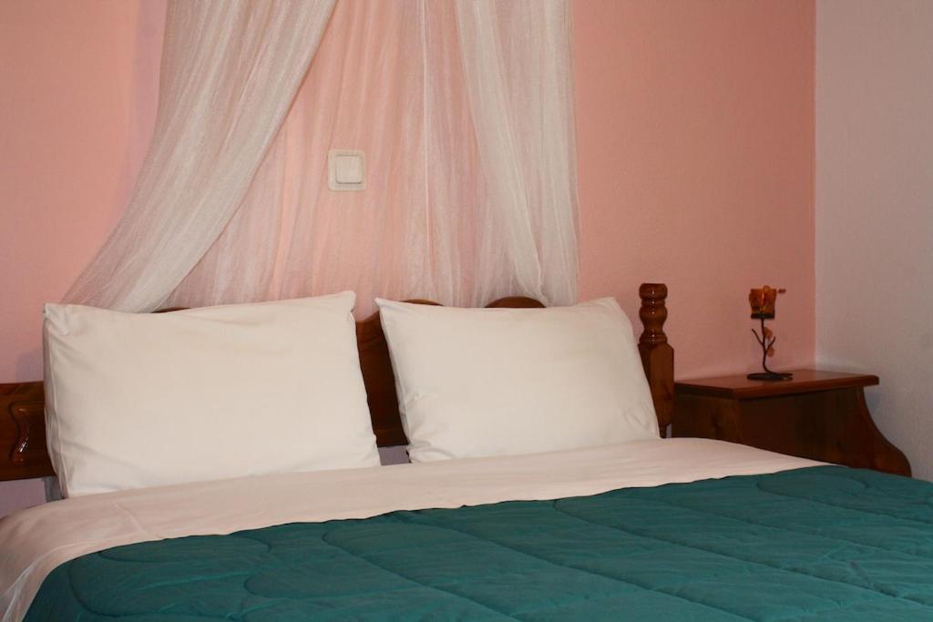 ポルタリア Elatos Country House Bed & Breakfast エクステリア 写真