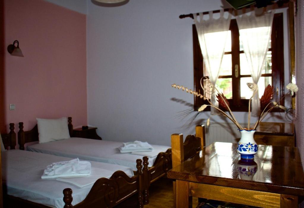 ポルタリア Elatos Country House Bed & Breakfast エクステリア 写真